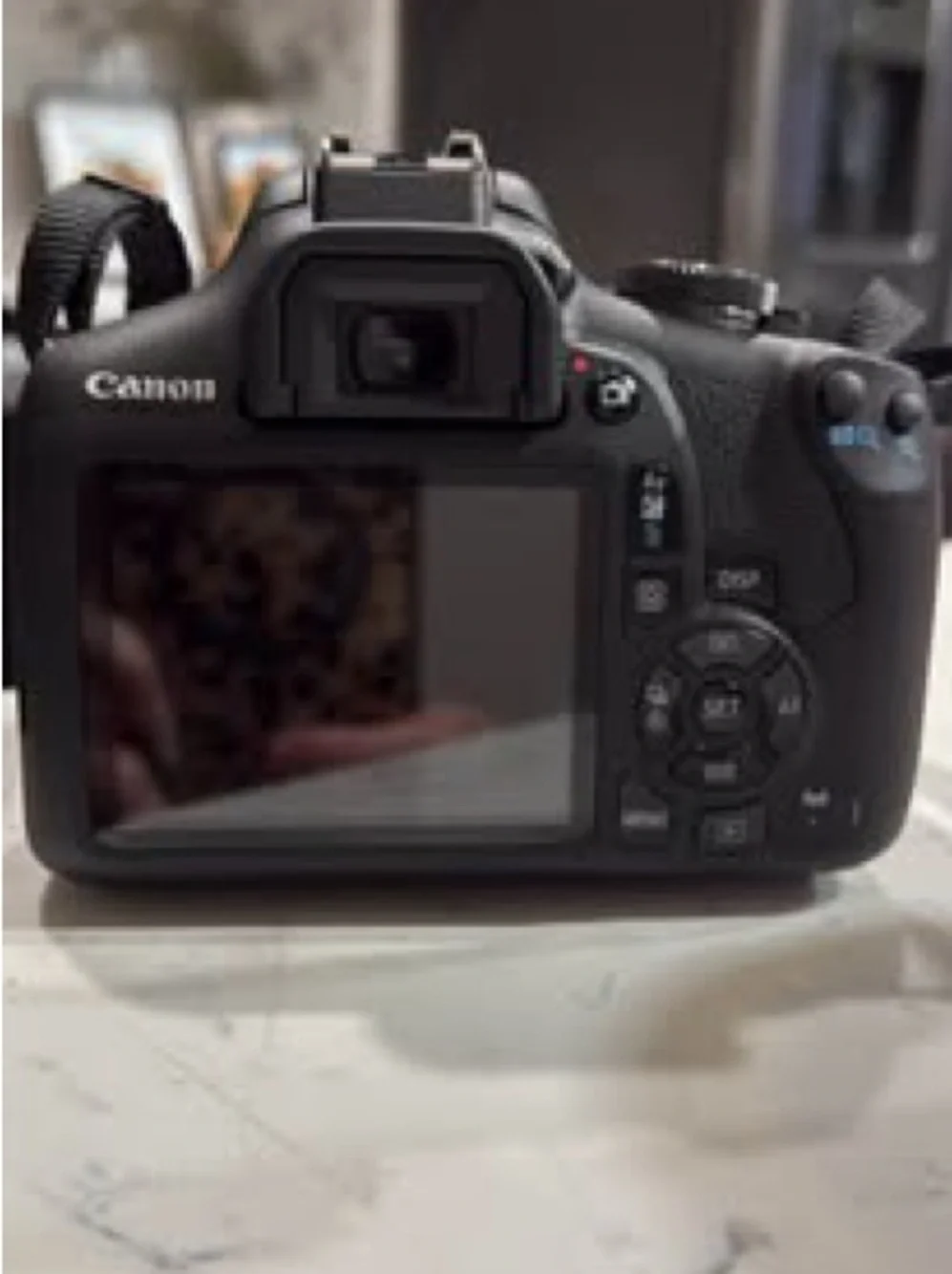 Canon EOS Rebel T7 DSLR Camera with EF18-55mm + EF 75-300mm Double Zoom Kit NEW